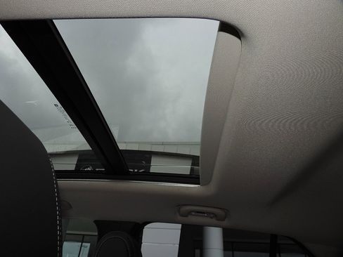 New 2026 Buick Encore GX Avenir image 15