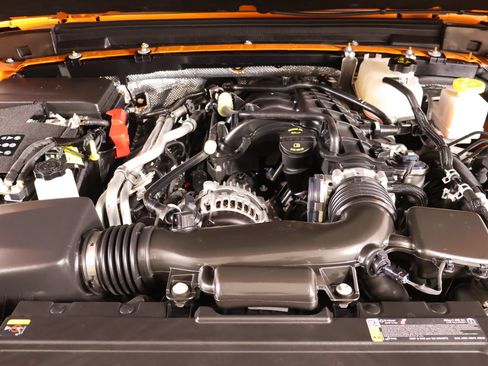 Used 2025 Jeep Gladiator Sport AWD/4WD image 20