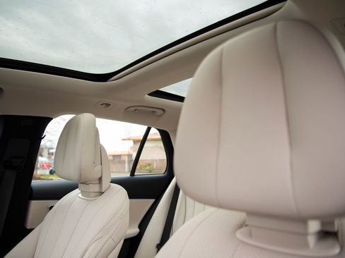 New 2026 Mercedes-Benz E 450 4MATIC All-Terrain Wagon image 12