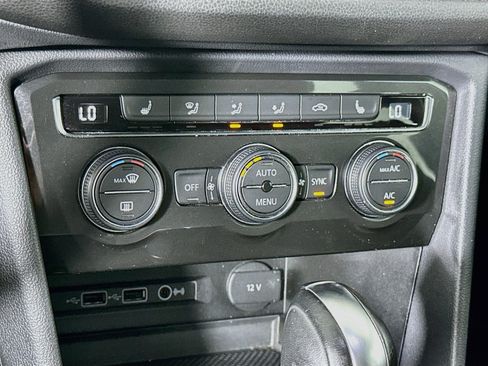 Used 2019 Volkswagen Tiguan SE w/ Panoramic Sunroof Package AWD/4WD image 23
