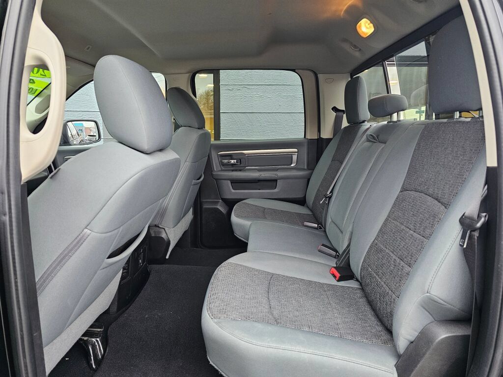Used 2019 RAM 1500 Warlock AWD/4WD image 15