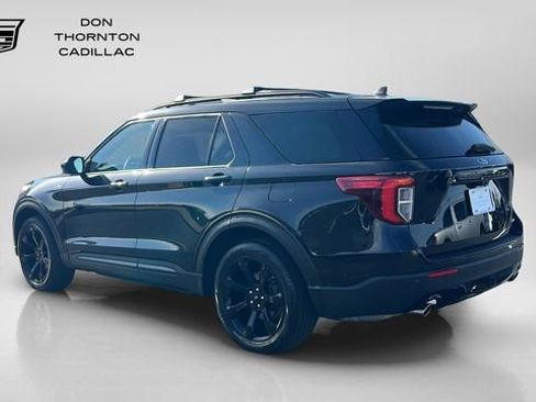 Used 2023 Ford Explorer ST-Line w/ Class IV Trailer Tow Package AWD/4WD image 3