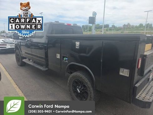 Used 2022 Ford F350 Lariat w/ Black Appearance Package AWD/4WD image 6