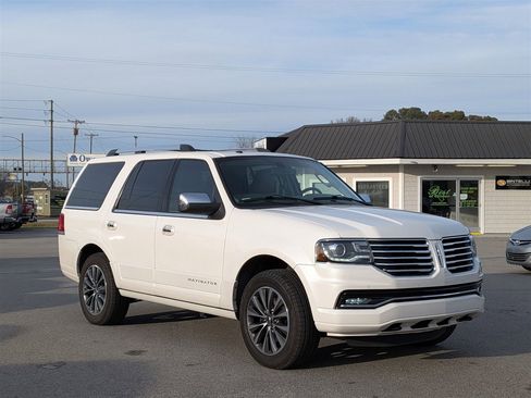 Used 2015 Lincoln Navigator 2WD 4dr Select image 7