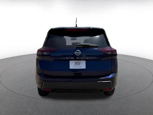 Used 2025 Nissan Rogue SV FWD image 10