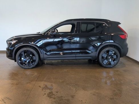 New 2026 Volvo XC40 B5 Ultra w/ Protection Package Premier image 3