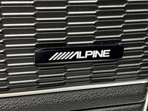 Certified 2023 Jeep Grand Cherokee 4WD 4xe w/ Luxury Tech Group II image 22