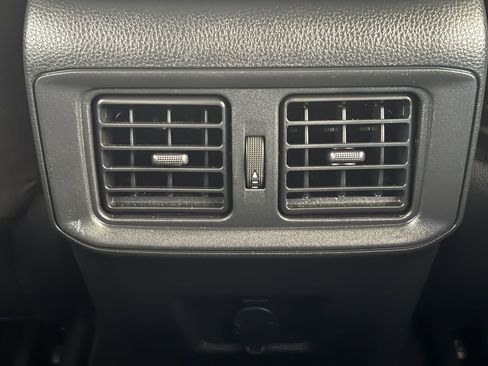 Used 2024 Toyota RAV4 LE image 18