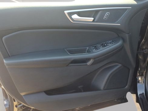 Certified 2024 Ford Edge SEL AWD/4WD image 8