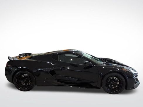 New 2026 Chevrolet Corvette Z06 RWD image 2
