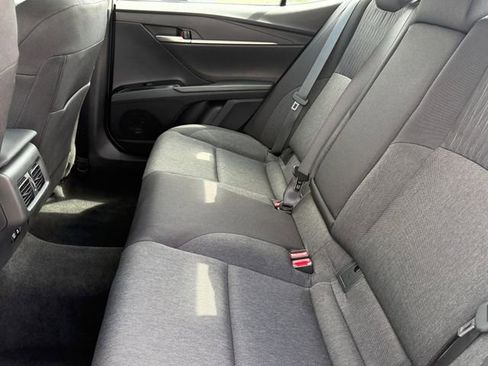 Used 2026 Toyota Camry LE FWD image 29