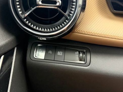 Used 2025 Chevrolet Equinox ACTIV image 38