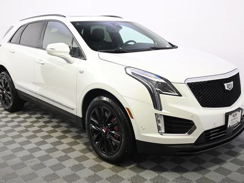 New 2025 Cadillac XT5 Sportv w/ LPO, Red Accent Package AWD/4WD image 8