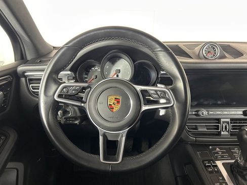 Certified 2021 Porsche Macan S image 22