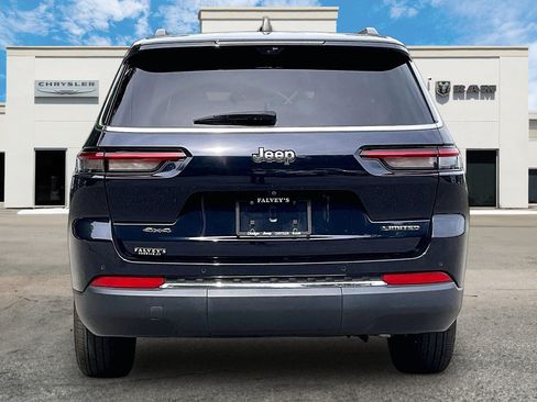 Used 2023 Jeep Grand Cherokee L Limited w/ Luxury Tech Group II AWD/4WD image 4