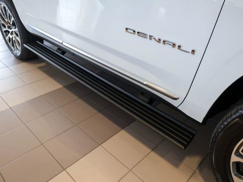 New 2026 GMC Yukon Denali AWD/4WD image 8