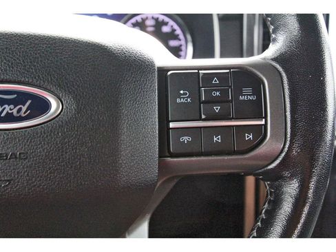 Certified 2022 Ford F150 XLT w/ Equipment Group 302A High image 18