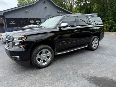 Used 2015 Chevrolet Tahoe LTZ AWD/4WD image 11