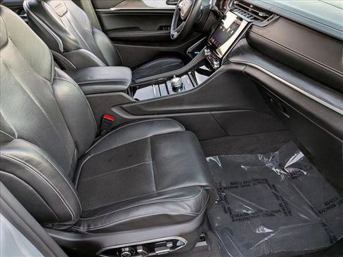 Used 2021 Jeep Grand Cherokee L Overland w/ Advanced Protech Group III image 20