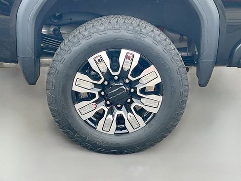 Used 2026 GMC Sierra 2500 Denali w/ Denali Reserve Package image 40