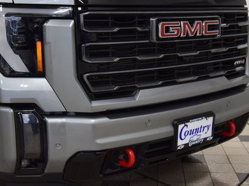 Used 2024 GMC Sierra 2500 AT4 w/ AT4 Premium Plus Package image 13