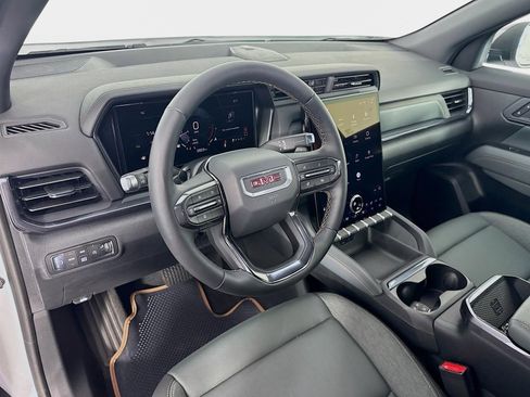 New 2026 GMC Terrain AT4 w/ Convenience Package III image 9