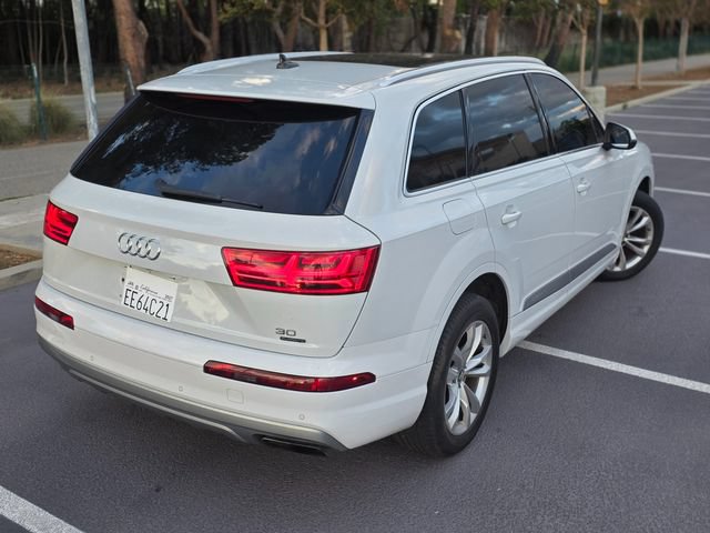 Used 2017 Audi Q7 3.0T Premium AWD/4WD image 13