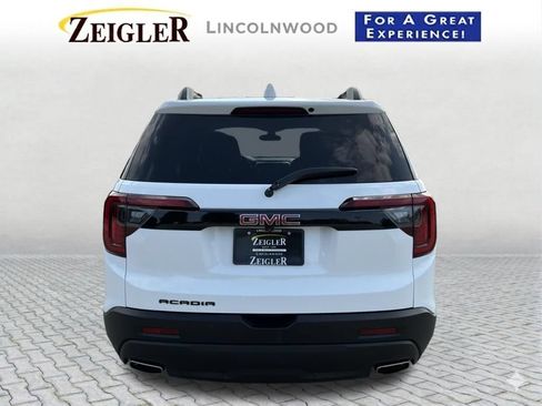 Used 2023 GMC Acadia SLT w/ Elevation Edition FWD image 5