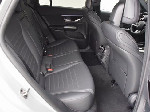 New 2026 Mercedes-Benz GLC 300 image 18