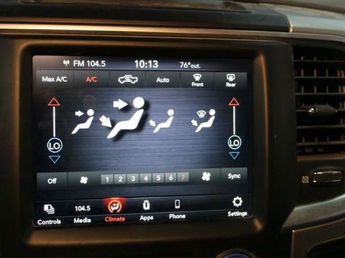 Used 2018 RAM 1500 Outdoorsman AWD/4WD image 24