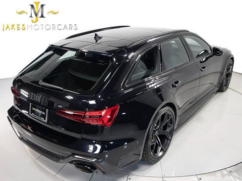 Used 2025 Audi RS 6 performance image 12