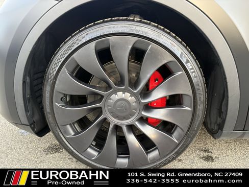 Used 2023 Tesla Model Y Performance image 32
