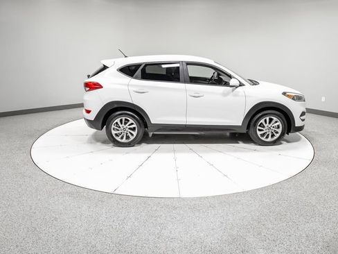 Used 2018 Hyundai Tucson SE FWD image 28