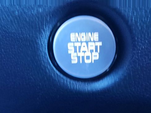 New 2026 Kia Sorento S w/ S Panoramic Sunroof Package image 16