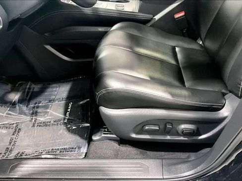 Used 2024 Nissan Murano SV AWD/4WD image 24