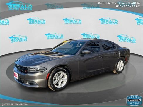 Used 2019 Dodge Charger SXT w/ Leather Interior Group image 1