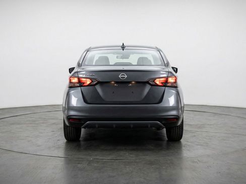 Used 2025 Nissan Versa SV image 7