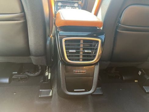 Used 2023 Lincoln Nautilus Black Label AWD/4WD image 16