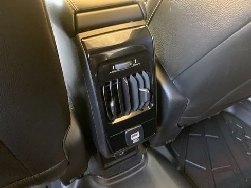 Used 2024 Jeep Compass Limited AWD/4WD image 20