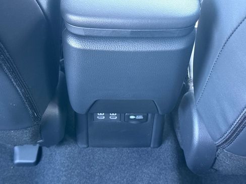 New 2026 Toyota Prius Plug-In Hybrid FWD image 14