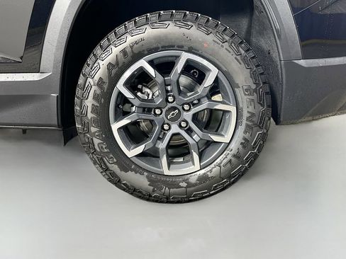 New 2026 Chevrolet Equinox ACTIV w/ Safety and Technology Package image 31