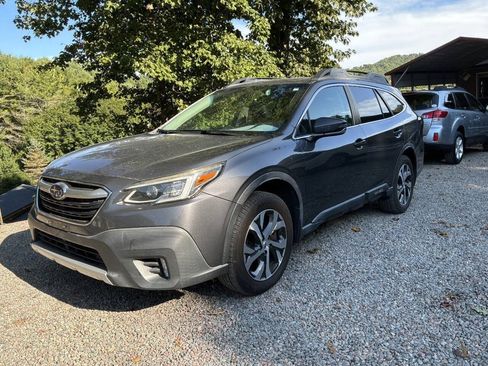 Used 2020 Subaru Outback Limited w/ Popular Package #2 AWD/4WD image 1