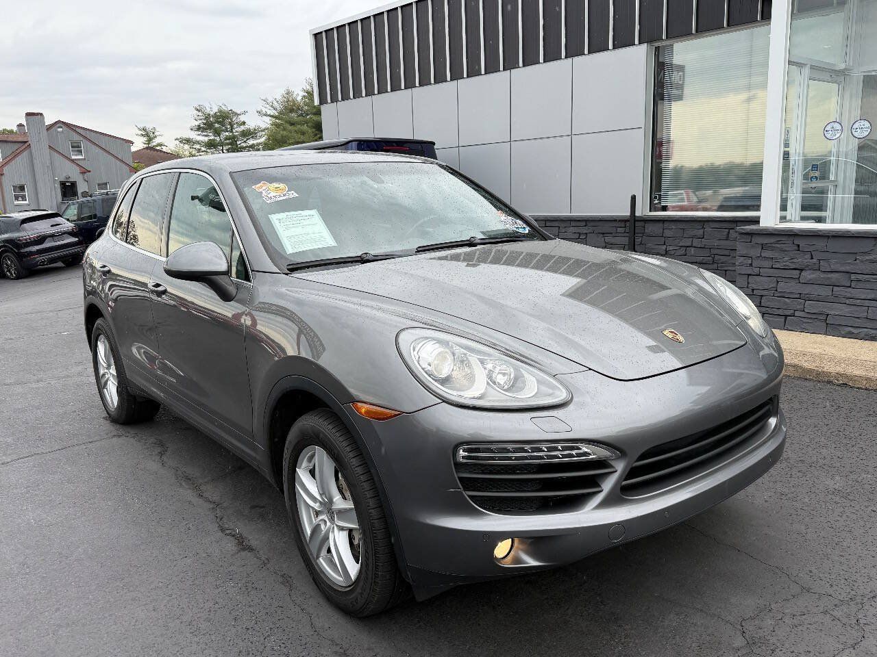 Used 2014 Porsche Cayenne S AWD/4WD image 9