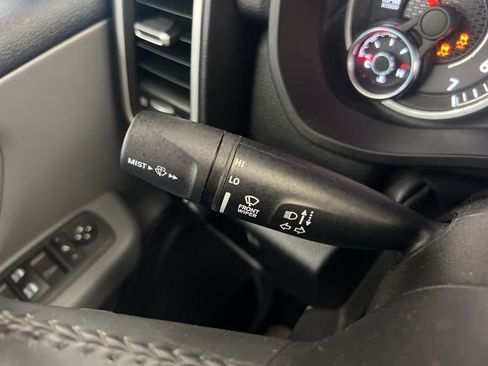 Used 2022 RAM 1500 Big Horn AWD/4WD image 19