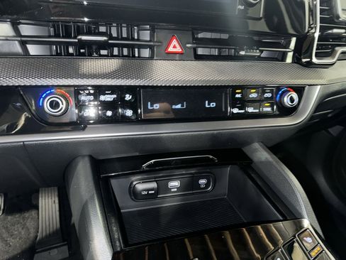 Certified 2025 Kia Sportage LX image 22