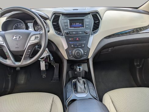 Used 2017 Hyundai Santa Fe Sport FWD image 15