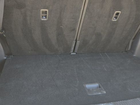 Used 2025 Volkswagen Atlas SE image 11