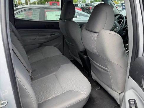 Used 2012 Toyota Tacoma 4x4 Double Cab w/ TRD Sport Pkg image 8