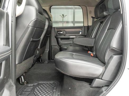 Used 2018 RAM 2500 Laramie AWD/4WD image 17