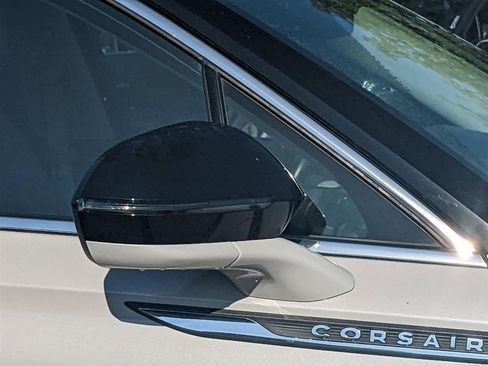 Certified 2021 Lincoln Corsair Reserve w/ Elements Package image 12